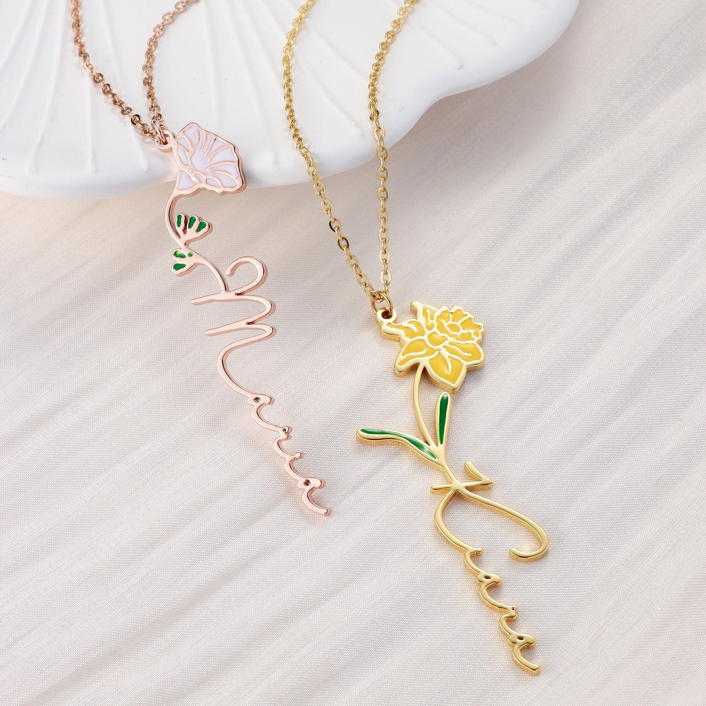 Flowlace - Personalized Name Necklace with Birth Flower - Haye Nii