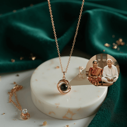 Rose Projection Pendant - Haye Nii