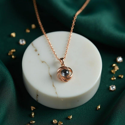 Rose Projection Pendant - Haye Nii